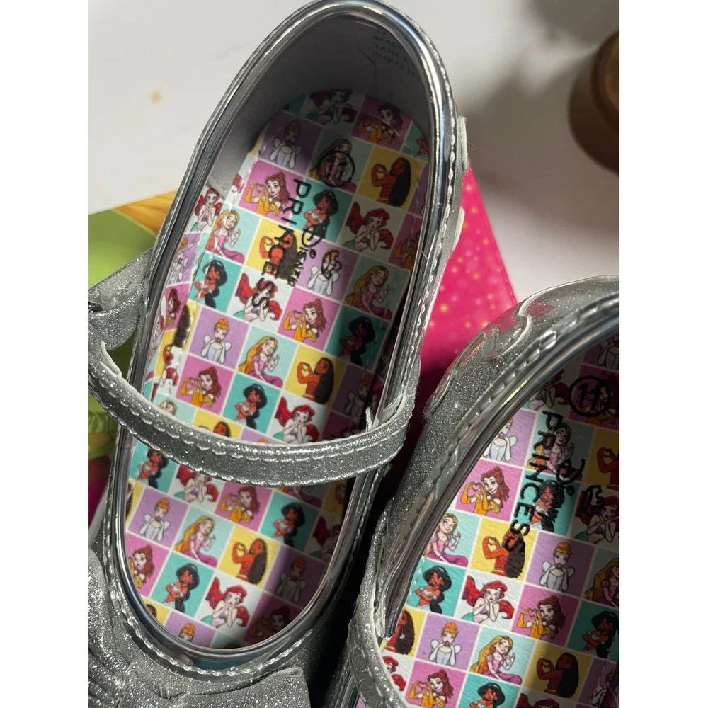 Disney Princess Shoes Kids 11 Silver Glitter Bow Crown Mary Jane Dress Up Heel